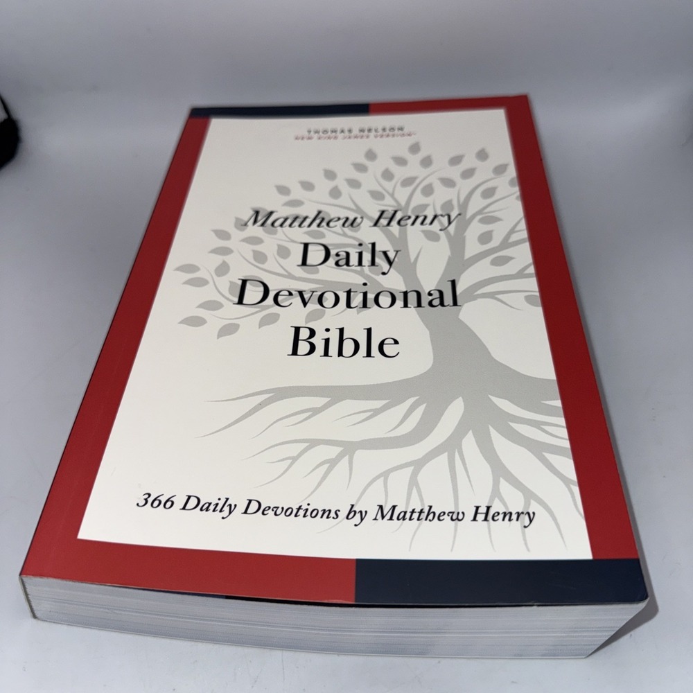 NKJV, Matthew Henry Daily Devotional Bible, Paperback, Red Letter, Comfort Print